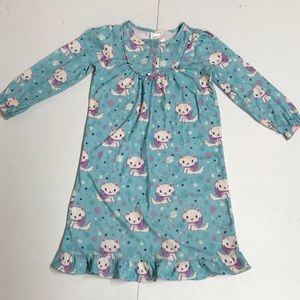 Childrens Nightgown Size 5